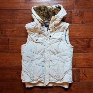 American eagle white vest